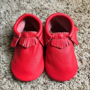 NEW FRESHLY PICKED RED MOCCASINS SIZE 7
